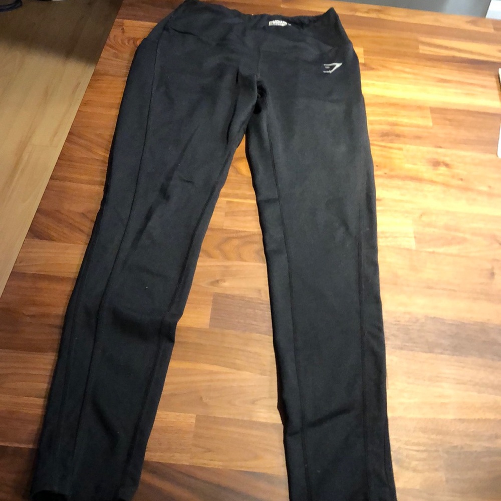 Good used condition Gym Shark leggings size small